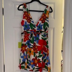 Lush Floral V-Neck Dress, size Medium